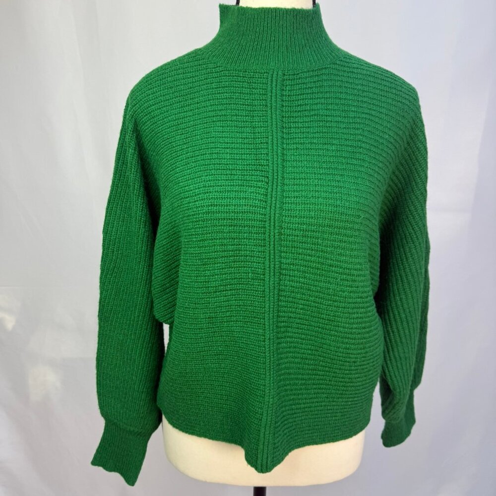 SHEIN Green Mock Neck Sweater – Size Small